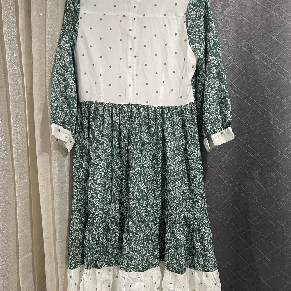 NWT Dainty Jewells Midi Dress - Picture 2 of 4